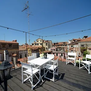 La Fenice Apart-hotel Veneza