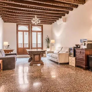 Palazzo Daponte Casa de hóspedes